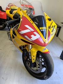 Yamaha R1 2004