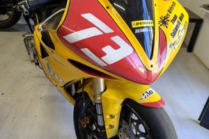 Yamaha R1 2004