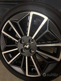 Cerchi in lega Hyundai N
