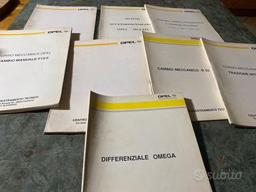 Piccolo trasportino in plastica per animali