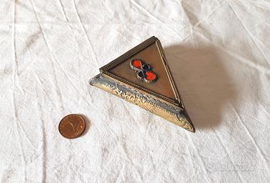 Scatolina cofanetto portagioie antico triangolare