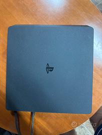 PlayStation 4 con 2 Joystick