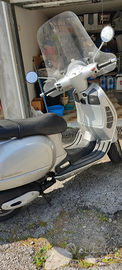 Piaggio Vespa L 200