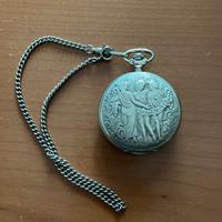 Antico orologio da tasca vintage