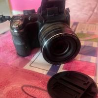 Fotocamera Fujifilm FinePix S4200 - Zoom 24x