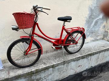 Due biciclette da donna