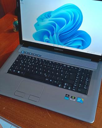 Notebook MEDION AKOYA 17"