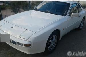 Porsche 944 s