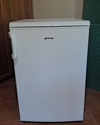 congelatore smeg basso A+