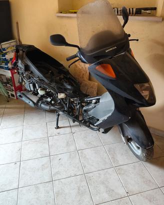 Smembro Phanteon 150(leggere descrizione)