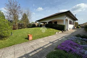 VILLA SINGOLA A RESCALDINA