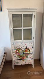 Mobile in legno vetrina credenza e cassetti