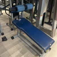 Panche addominsli technogym