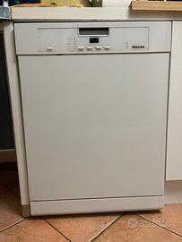 Lavastoviglie marca miele G 1000/2000