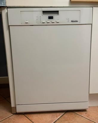 Lavastoviglie marca miele G 1000/2000