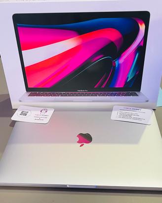 MacBook Pro 13 2022 M2 13 pollici 8-1TB usato.