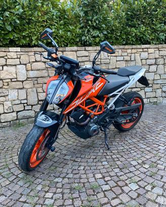 KTM DUKE 390 - 2017