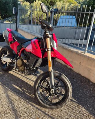 Hypermotard 698 mono perfetta quick shifter