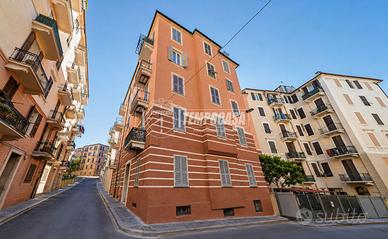 VIA MIGNONE - TRILOCALE CON POSTO AUTO PRIVATO