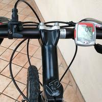 Bicicletta MTB e Touring