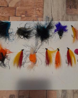 N.12 ESCHE ARTIFICIALI DA SALMONE E LIBRETTO GUIDA