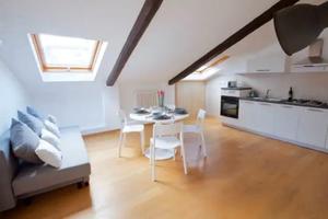 Moderno attico nel cuore di napoli