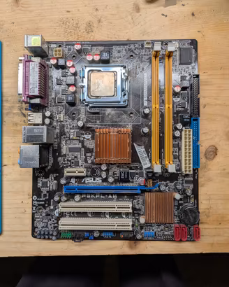 Scheda madre ASUS P5KPL-AM + Pentium E5200 LGA775