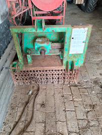 Frantumasassi agrimirge