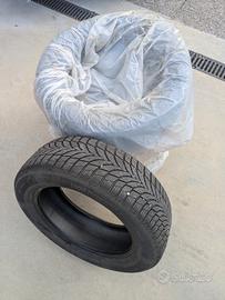 Gomme Invernali 215/60/17