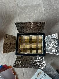 Yongnuo YN-300 II LED Luce flash Video Hot Shoe