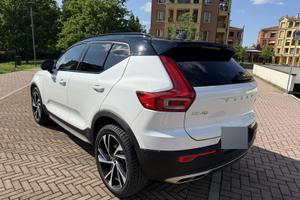 Volvo XC 40 R Designe D4 4X4 190CV
