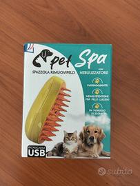 Spazzola per animali con vaporizzatore 