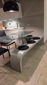 Panca Artigianale Design ad angolo, cemento armato