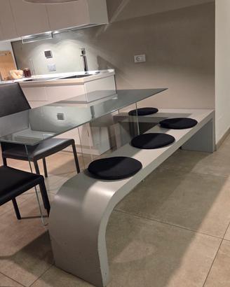Panca Artigianale Design ad angolo, cemento armato