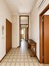 villa-di-307-m²-con-piu-di-5-locali-e-box-auto-dop