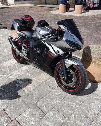 Yamaha r6