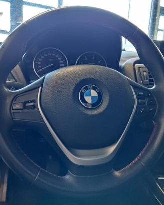 Volante BMW 118 del 2011