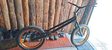 bici da trial 20 pollici