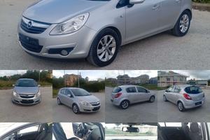 Opel Corsa 1.2 benzina CV 84