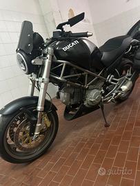 Ducati monster 600