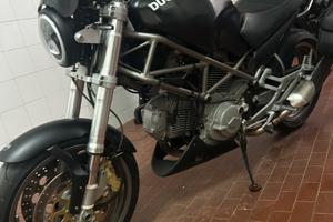 Ducati monster 600