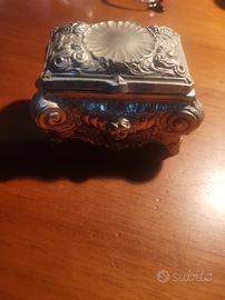 collezionismo portagioie vintage antico 