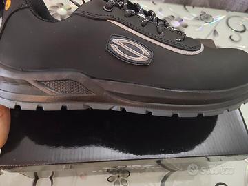 NUOVO Due Paia Scarpe Antinfortunistiche 