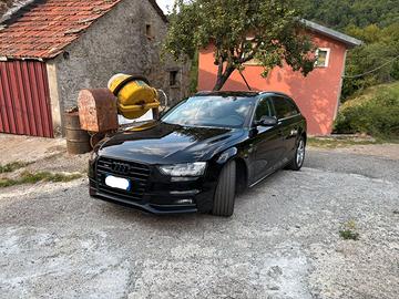 Audi A4 B8.5 S line 2.0 TDI
