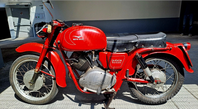 Moto guzzi lodola 235 gran turismo (1960)