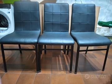 Sedie da cucina e/o soggiorno.