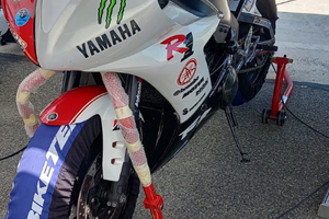 Yamaha r1 2002 - 2003