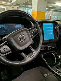 VOLVO XC 40 T2