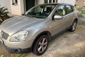 Nissan quashqui