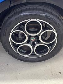 Cerchi in lega Alfa Romeo Tonale 18 “